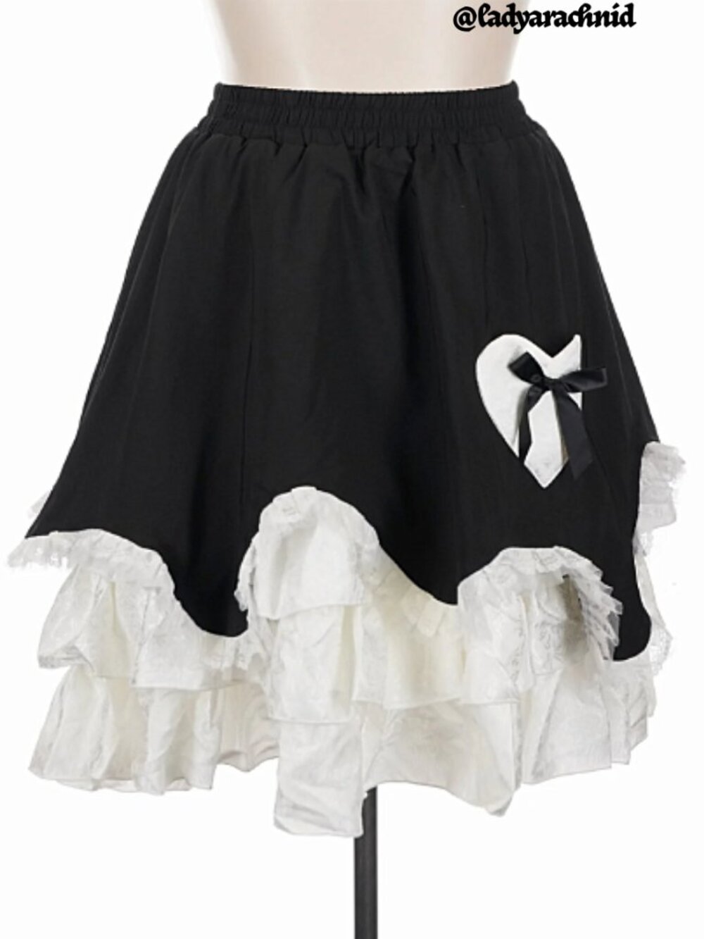 DARK IN LOVE Black And White Jirai Kei Ruffle Chocolate Melt Cake Heart Skirt - Picture 7 of 10